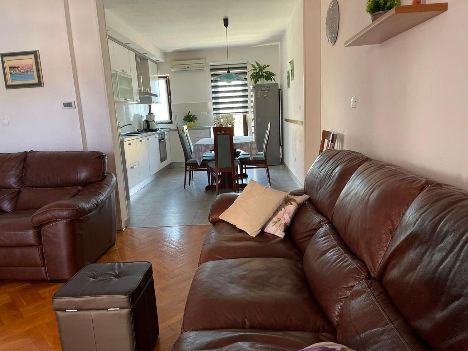 Apartment Bilja ロゴズニッツァ エクステリア 写真